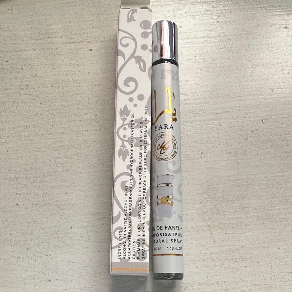 Yara Moi Spray 1.18fl NIB
